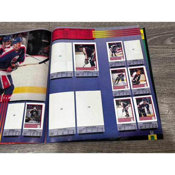 1989-90 O-Pee-Chee NHL Hockey Sticker Album Complete Paperback - Picture 5 of 8